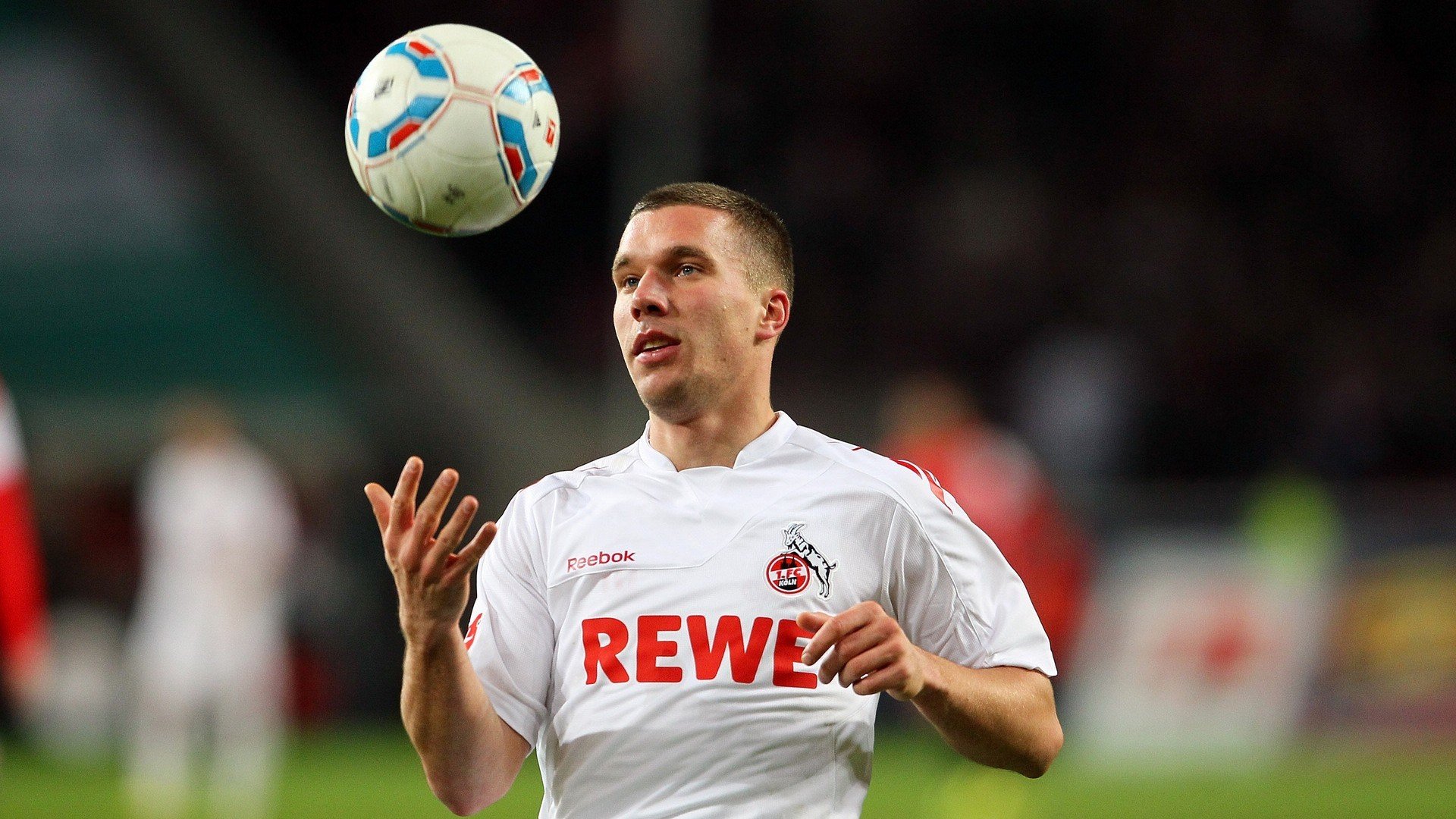 中国足球青训项目拓展进校园足球计划，中国足球青训体系现状