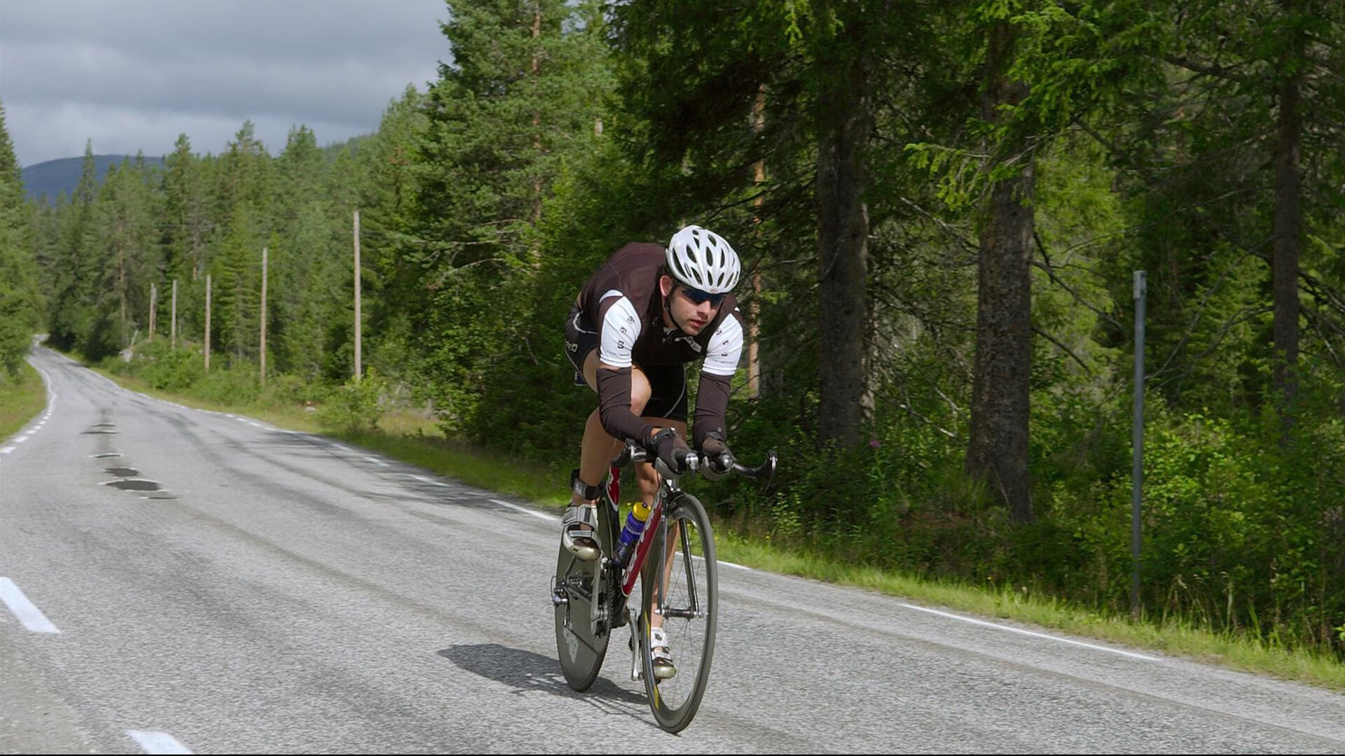 澳大利亚橄榄球赛事的品牌价值和商业潜力逐步提升，澳大利亚澳式橄榄球